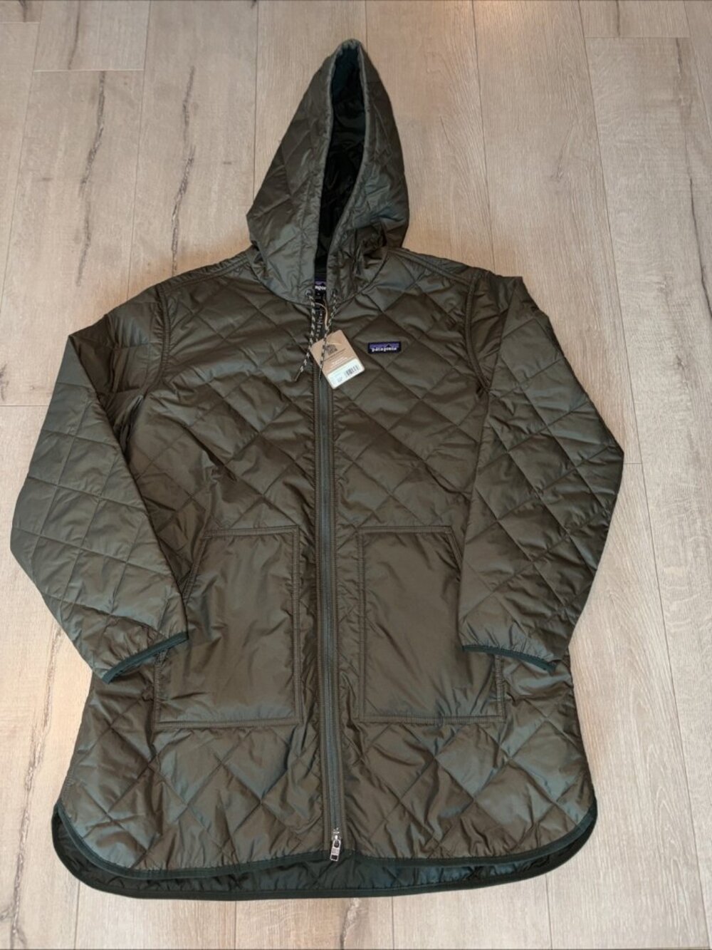 Patagonia Women's Diamond Quilted Parka Jacket  Sz XL Basin Green NWT